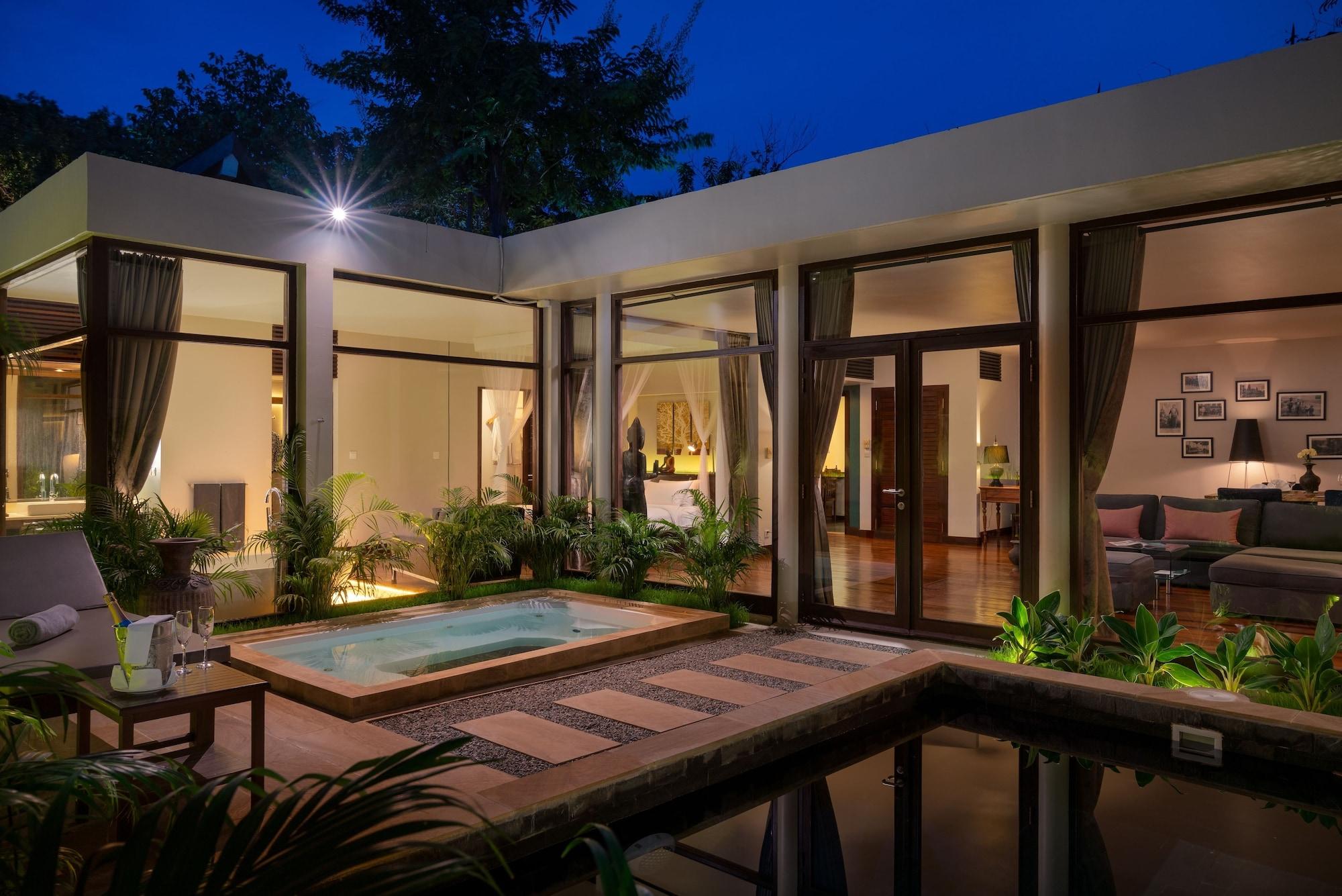 Heritage Suites Hotel Siem Reap Buitenkant foto