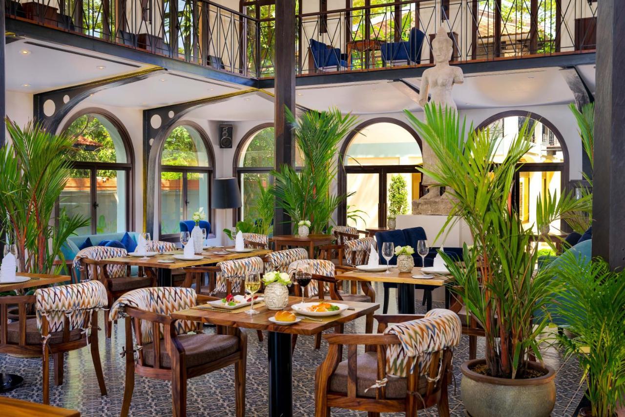Heritage Suites Hotel Siem Reap Buitenkant foto