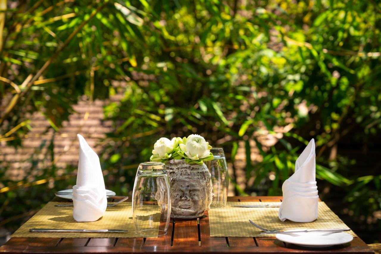 Heritage Suites Hotel Siem Reap Buitenkant foto
