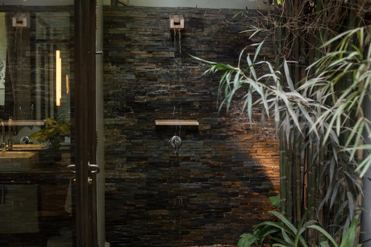 Heritage Suites Hotel Siem Reap Buitenkant foto