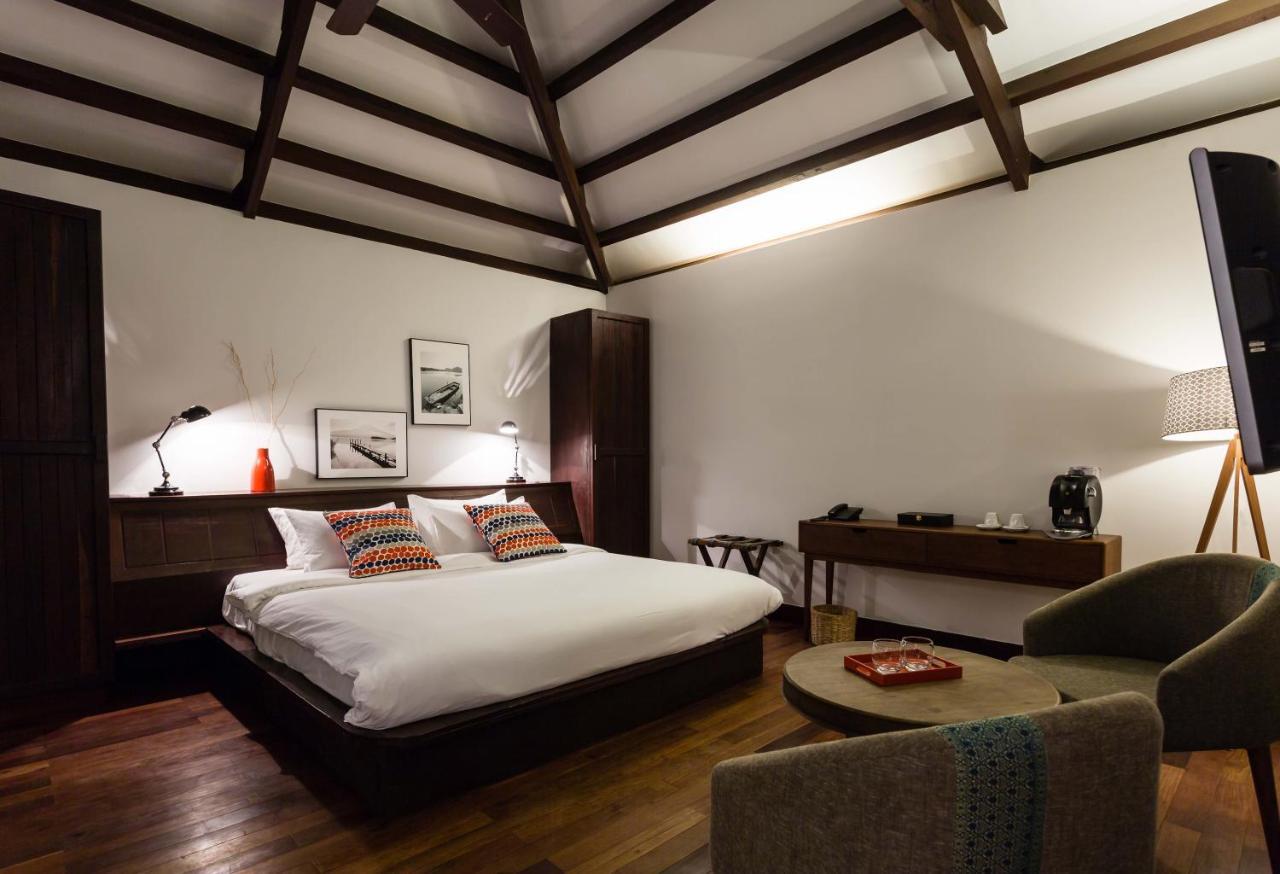 Heritage Suites Hotel Siem Reap Buitenkant foto
